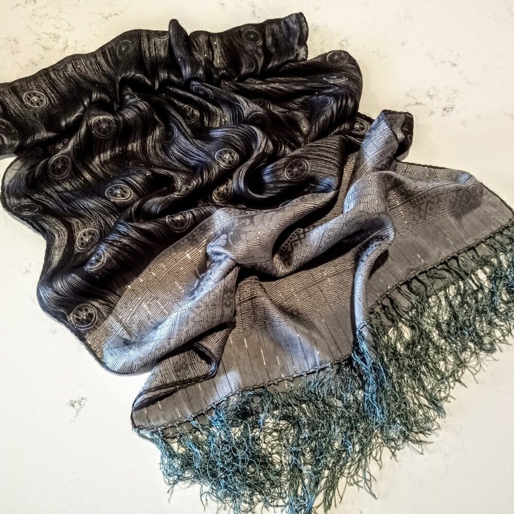 Black & Grey Oblong Fringed Metallic Scarf/Wrap